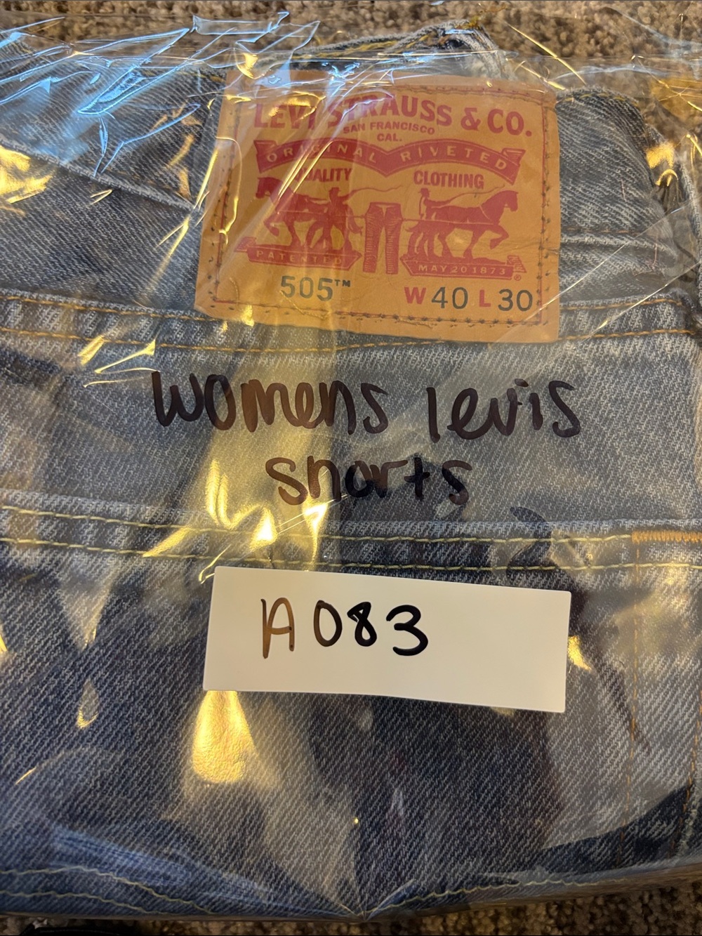 Women’s Size 29 Vintage Levi Cutoff Shorts - Picture 6 of 6